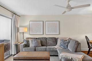 Coastal Paradise Condo Steps To Crescent Beach - 4