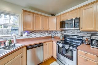 2 Blocks to Potomac River Gem in Colonial Beach! - Colonial Beach - 2
