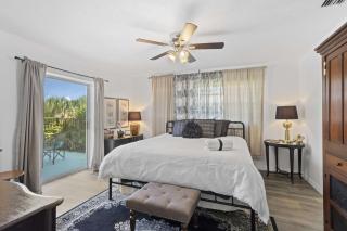 New Private Pool - Near Ami - Img - Piano - 7