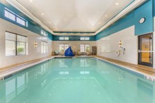 Best Western Plus Franciscan Square Inn & Suites Steubenville - 5