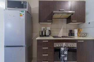 AlimamaSpaces - Rodney View Studio - 9