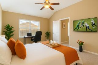 One Level Home, Foosball, Crib, Office Space,yard - Crowley - 4