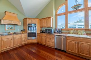 K2006 Castle in the Sand - Oceanfront, Pool, Hot Tub, Media Room, Elevator, Your Luxury Getaway - 1