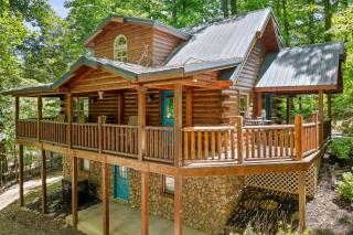 Lazy Mountain Retreat by American Patriot Getaways - 3
