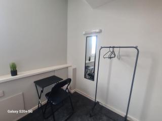 Six Bedroom City Apartment - Newcastle upon Tyne - 4