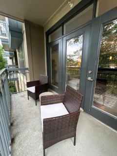 Spacious 2 Bedroom Boutique Apartment in Charlotte - 4