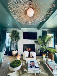 Walkable Designer Home in East Hampton Village! - 0