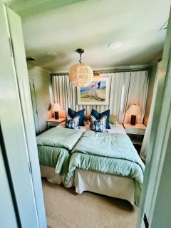 Walkable Designer Home in East Hampton Village! - 6