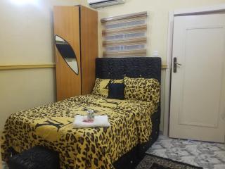 Goldbond Service Apartment - 3