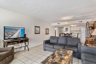 0412 Waters Edge Resort condo - 7