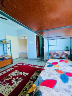 Backpackers Bunkhouse Siliguri - 2