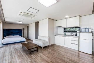 Goraesu Pension - Seogwipo - 2