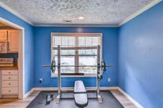 Fayetteville Autumn Escape Lake Views and Home Gym - 1
