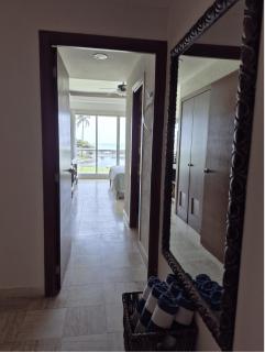 Beautiful oceanfront 2 Bedroom and free WIFI - Acapulco - 7