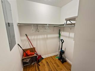 Comfy King Bed Townhouse with Outdoor Sitting Area - Guntersville - 6