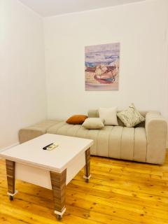 Elegant Downtown Escape - Cairo - 8