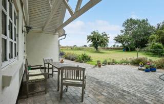 Cozy Home In Aarup With Wifi - 0