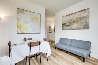 Steps to Food and Shops Cozy Condo in Jacksonville! - 5