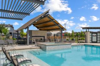Modern Farmhouse Townhome - Great Central Location - Fort Collins - 0