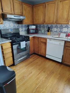 SYB Homes & Rentals - Providence - 8