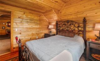Phantom Canyon Resort - 3