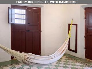 Villa con piscina para 6 personas en camas y 2 Hamacas Ado 69 - 6