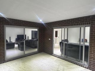 Huge 6 Bed House in Franklin ACT - Harrison - 2