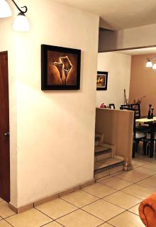 Casa con vigilancia a minutos del centro de Querétaro - - 4