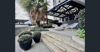 Modern 2BR, Pool, Gym & Parking - Melbourne - 7