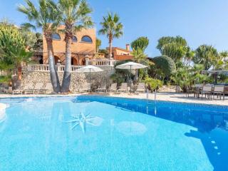 Hilltop villa in Alcudia with bays views - 1