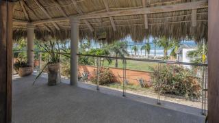 Las Olas Litibú Oceanfront Suite - 9