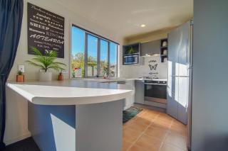 Sun, Space & Privacy in a great Wanaka location! - Wanaka - 5