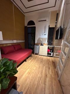Studio in Old Quarter Train View - Hanoi - 0