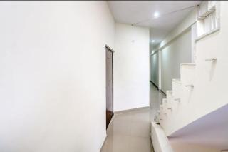 Hotel O POP Purple Orchid - 2