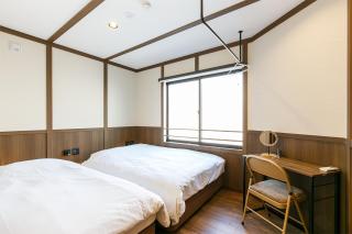 Yaba Stay - 4