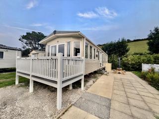 Caravan at Challaborough Bay Holiday Park - - 8
