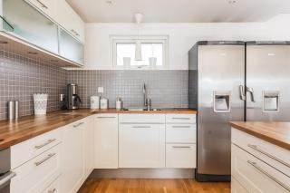 Stylish Family Retreat with Jacuzzi and Cinema - Sibbhult - 6