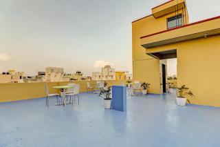 Hotel O Royal Suites - 4