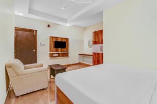 Hotel O Royal Suites - 2