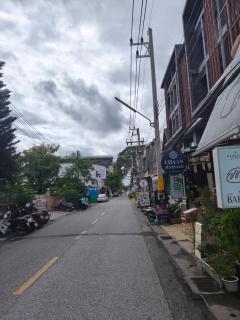 Nimman Nest Hostel & Cafe - - 2