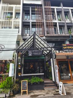 Nimman Nest Hostel & Cafe - - 5