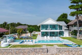 Pailay Beachfront Villa Cha-Am - 3