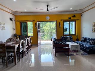 Happy Moon Homestay - 1