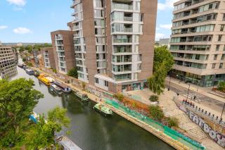 Modern King's Cross Apartments - London - 2