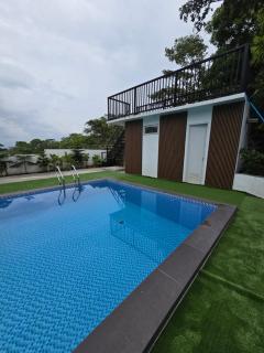 Private Resort in Alfonso - Alfonso - 0