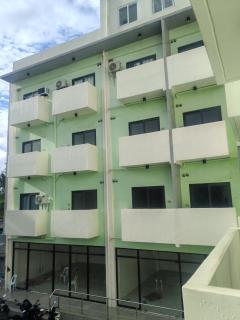 The Fyangz Luxe Staycation Near Anjo World - 9