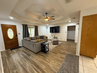 Cozy and close to everything - Alamo - 6