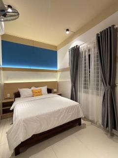 Khách sạn S - Hotel - 1