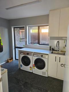 Modern Room by the Golf course with Private Ensuite an Spa - Christchurch - 1