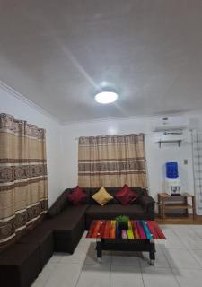 Charming 3 bedrooms house with spacious Balcony - Dipolog City - 9